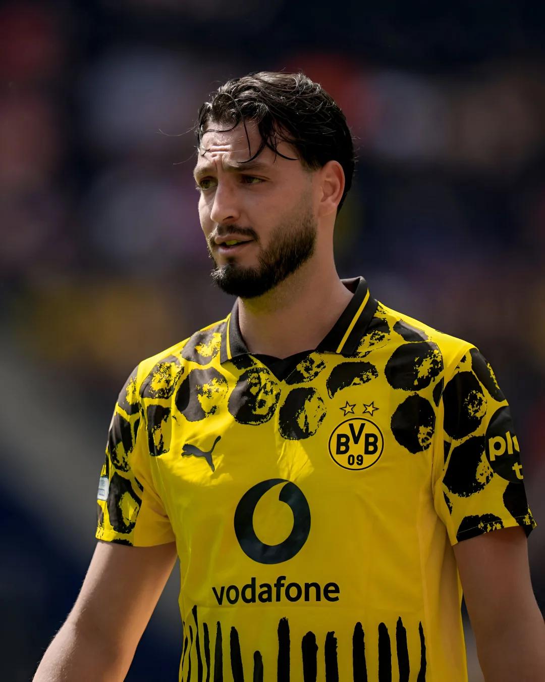 Ramy Bensebaini